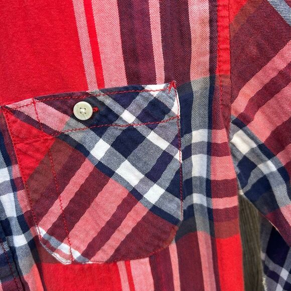 Urban Pipeline flannel checkered long sleeve size small - Picture 3 of 6